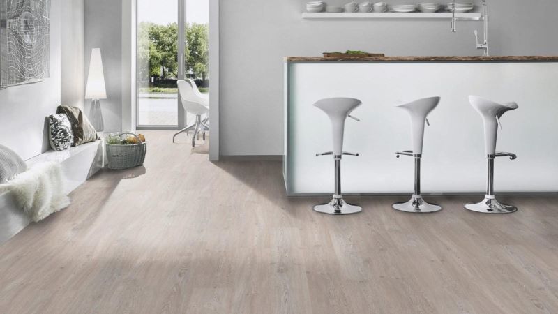 Ламинат Дуб Белый Масляный 33 класс "Krono original" Forte Classic 5552 oak (1285*192*8 мм) — купить в Курске