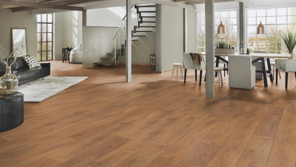 Ламинат "Kronospan" Super Natural Classic Дуб Харлех 8573 (1285*192*8 мм) — купить в Курске